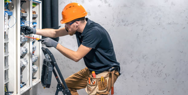 Best Affordable Emergency Electrician  in River Ridge, LA